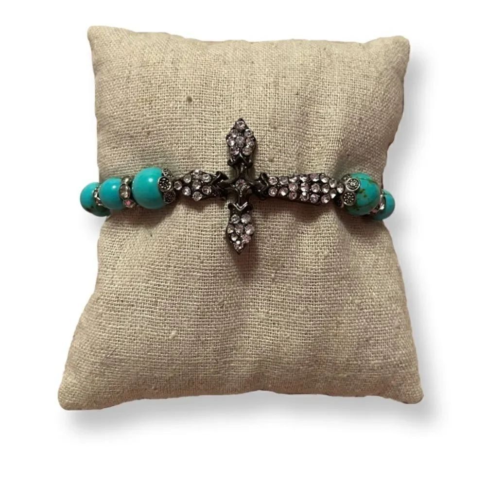🤯5/$25🤯 Rhinestone Cross Turquoise Stretch Bracelet